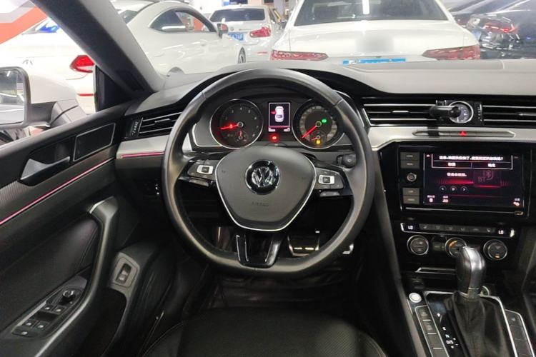 Used Volkswagen FAW-Volkswagen CC 2019 330TSI Glamour Edition China V Standard Steering Wheel