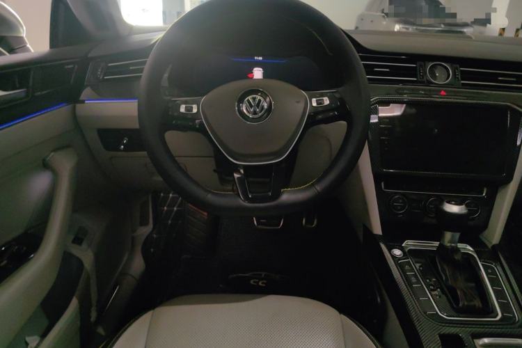 Used Volkswagen FAW-Volkswagen CC 2019 380TSI Yeyan Edition China V Standard Steering Wheel