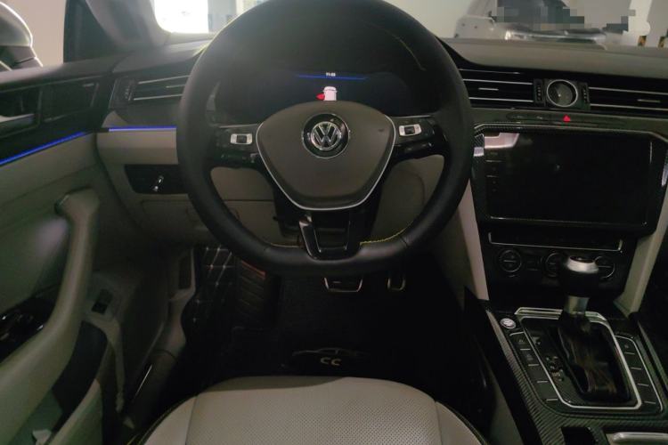 Used Volkswagen FAW-Volkswagen CC 2019 380TSI Yeyan Edition China V Standard Steering Wheel