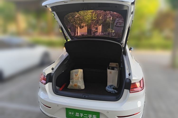 Used Volkswagen FAW-Volkswagen CC 2019 330TSI Huayan Edition China VI Trunk