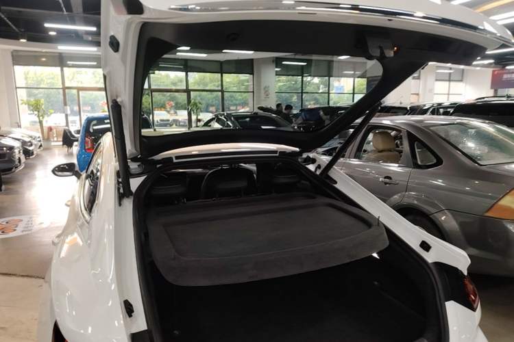 Used Volkswagen FAW-Volkswagen CC 2019 330TSI Glamour Edition China V Standard Trunk