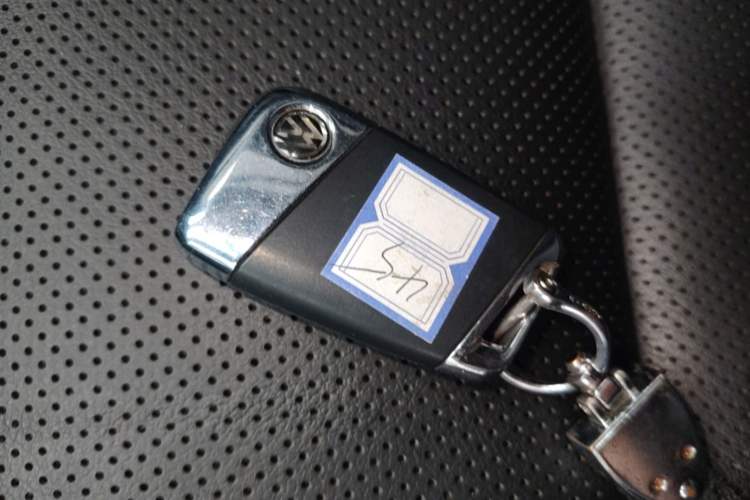 Used Volkswagen FAW-Volkswagen CC 2019 330TSI Glamour Edition China VI Vehicle Key