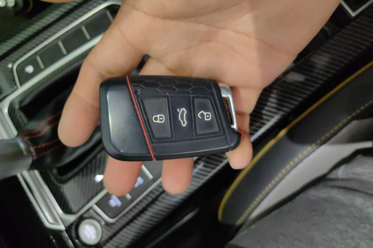 Used Volkswagen FAW-Volkswagen CC 2019 380TSI Yeyan Edition China V Standard Vehicle Key