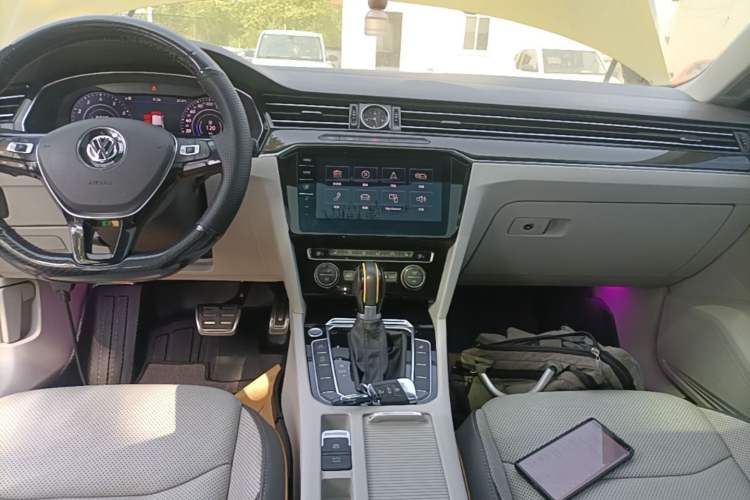 Used Volkswagen FAW-Volkswagen CC 2019 380TSI Yeyan Edition China V Standard Audio And AC Panel