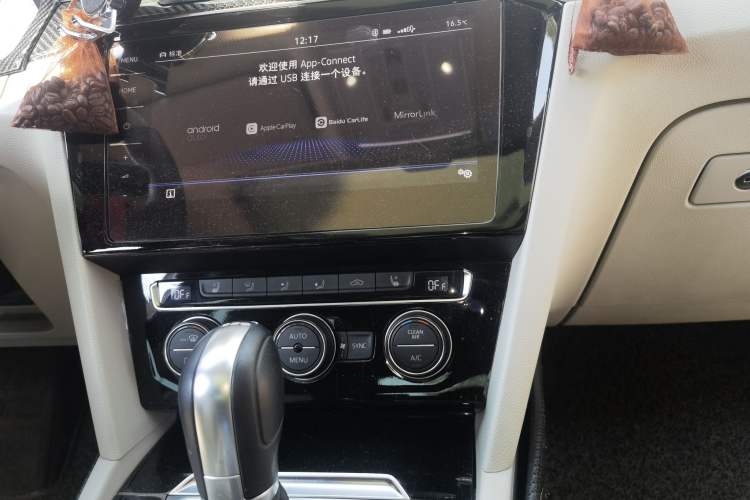 Used Volkswagen FAW-Volkswagen CC 2019 380TSI Yeyan Edition China V Standard Audio And AC Panel