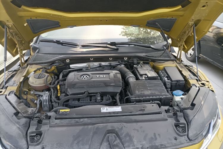 Used Volkswagen FAW-Volkswagen CC 2019 380TSI Yeyan Edition China V Standard Engine Bay