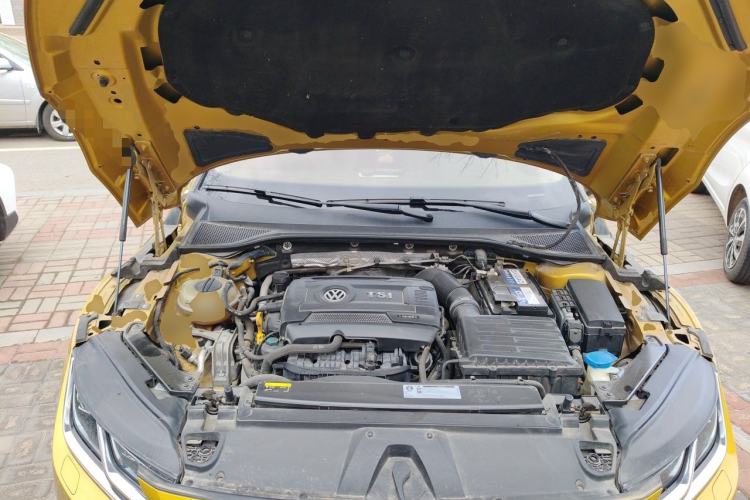 Used Volkswagen FAW-Volkswagen CC 2019 380TSI Yeyan Edition China V Standard Engine Bay