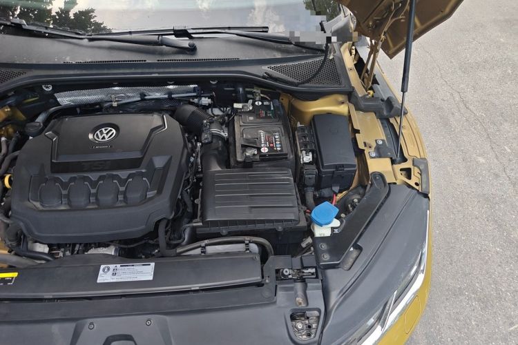 Used Volkswagen FAW-Volkswagen CC 2019 330TSI Glamour Edition China V Standard Engine Bay Left
