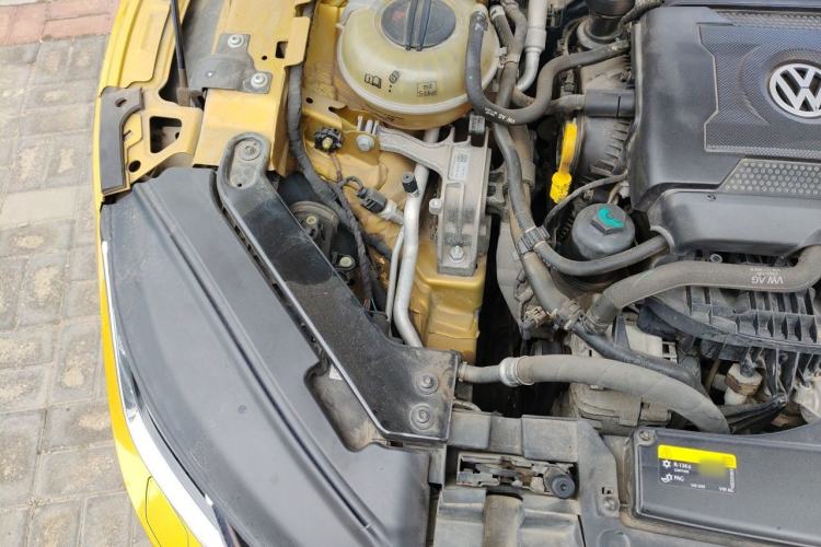 Used Volkswagen FAW-Volkswagen CC 2019 380TSI Yeyan Edition China V Standard Engine Bay Right