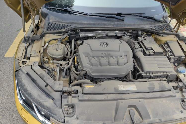 Used Volkswagen FAW-Volkswagen CC 2019 330TSI Glamour Edition China VI Engine Bay Right
