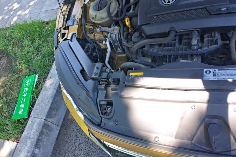 Used Volkswagen FAW-Volkswagen CC 2019 380TSI Yeyan Edition China V Standard Engine Bay Right