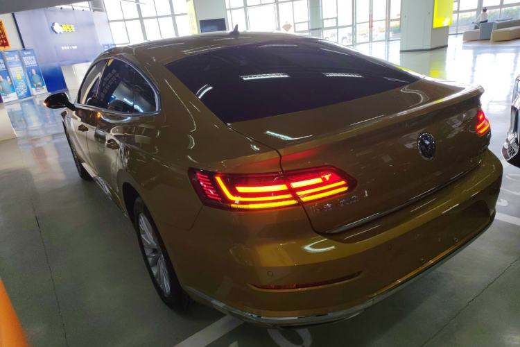 Used Volkswagen FAW-Volkswagen CC 2019 330TSI Glamour Edition China VI Exterior 2