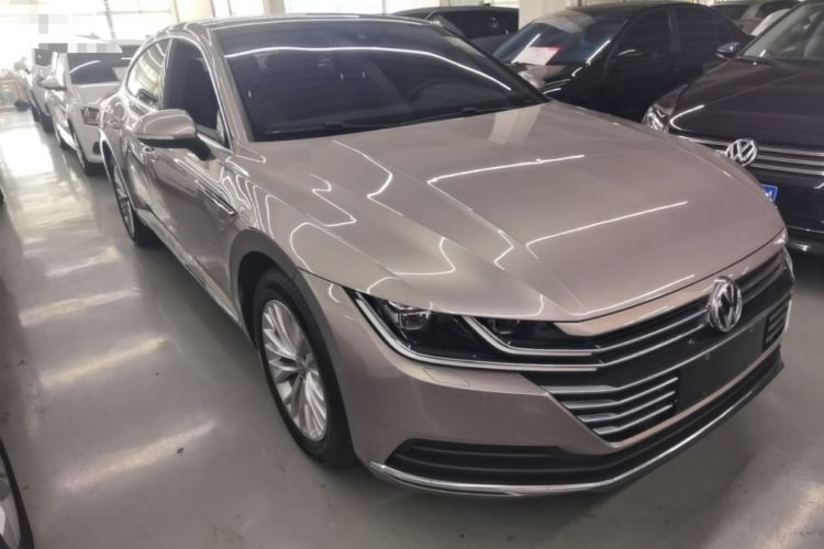 Used Volkswagen FAW-Volkswagen CC 2019 330TSI Glamour Edition China V Standard Front Right 45 Deg