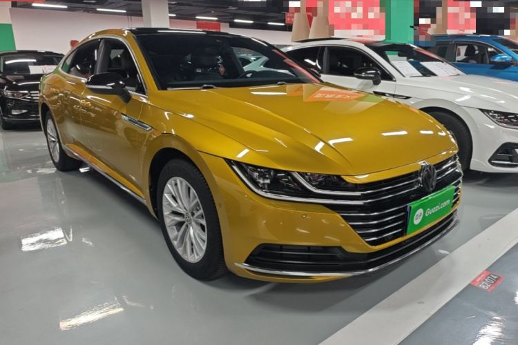 Used Volkswagen FAW-Volkswagen CC 2019 330TSI Glamour Edition China VI Front Right 45 Deg