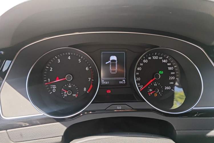Used Volkswagen FAW-Volkswagen CC 2019 330TSI Huayan Edition China VI Instrument Cluster