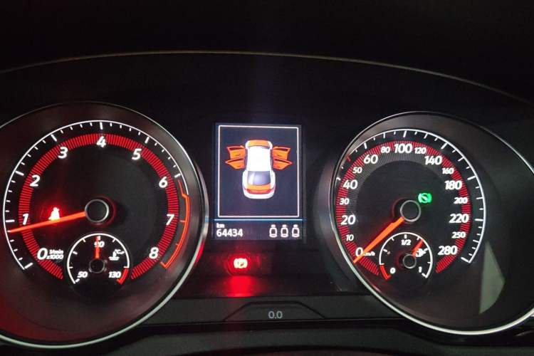 Used Volkswagen FAW-Volkswagen CC 2019 330TSI Glamour Edition China VI Instrument Cluster
