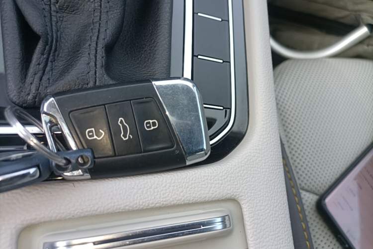 Used Volkswagen FAW-Volkswagen CC 2019 380TSI Yeyan Edition China V Standard Interior 1
