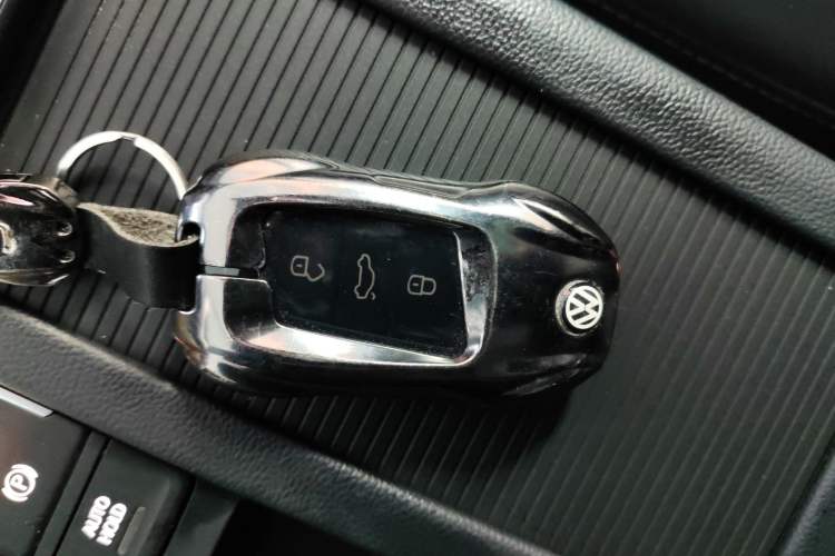 Used Volkswagen FAW-Volkswagen CC 2019 330TSI Glamour Edition China V Standard Interior 1