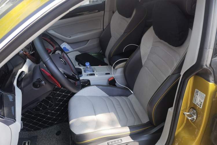 Used Volkswagen FAW-Volkswagen CC 2019 380TSI Yeyan Edition China V Standard Left Front Seat