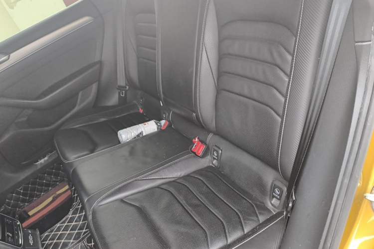 Used Volkswagen FAW-Volkswagen CC 2019 330TSI Glamour Edition China VI Left Rear Seat