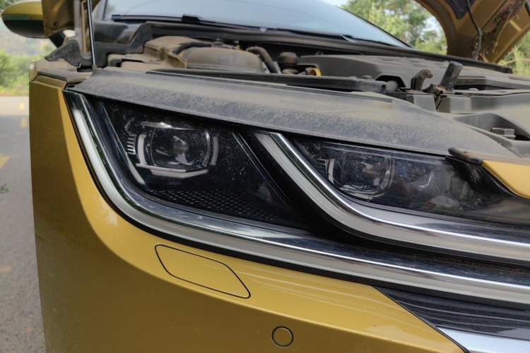 Used Volkswagen FAW-Volkswagen CC 2019 330TSI Glamour Edition China VI Right Front Headlight