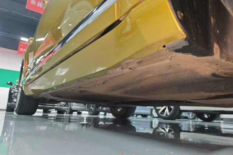 Used Volkswagen FAW-Volkswagen CC 2019 330TSI Glamour Edition China VI Right Side Sill