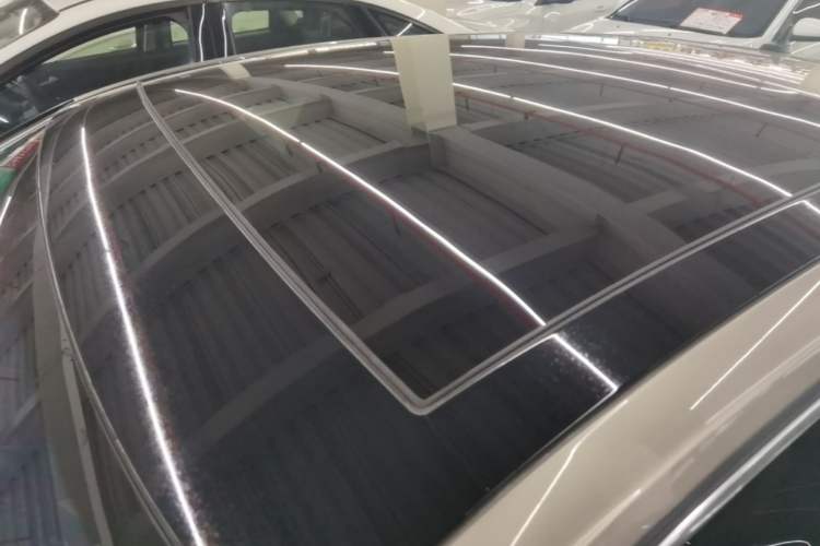 Used Volkswagen FAW-Volkswagen CC 2019 330TSI Glamour Edition China V Standard Roof
