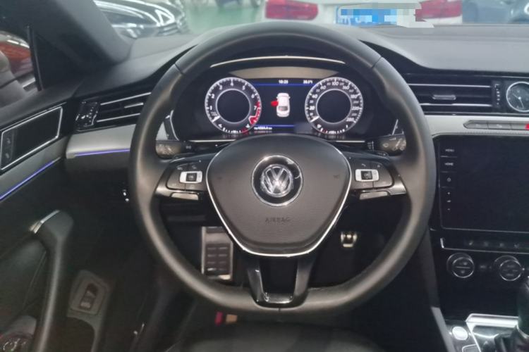 Used Volkswagen FAW-Volkswagen CC 2019 330TSI Glamour Edition China V Standard Steering Wheel