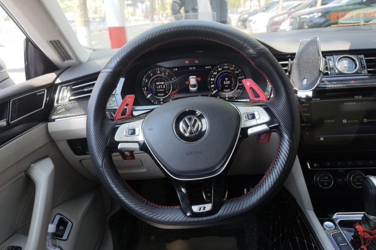 Used Volkswagen FAW-Volkswagen CC 2019 380TSI Yeyan Edition China V Standard Steering Wheel