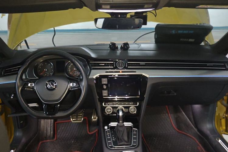 Used Volkswagen FAW-Volkswagen CC 2019 330TSI Glamour Edition China VI Steering Wheel