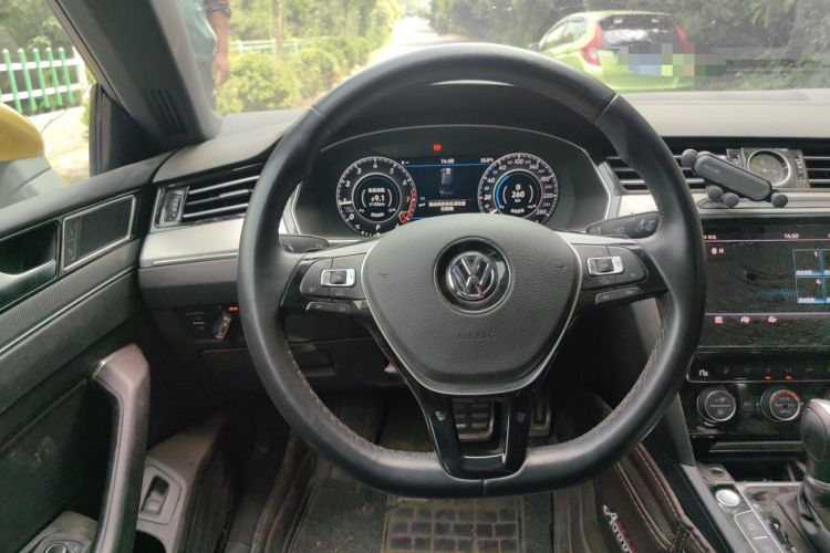 Used Volkswagen FAW-Volkswagen CC 2019 330TSI Glamour Edition China VI Steering Wheel