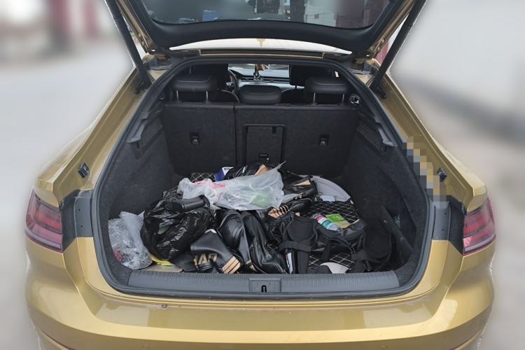 Used Volkswagen FAW-Volkswagen CC 2019 330TSI Glamour Edition China VI Trunk