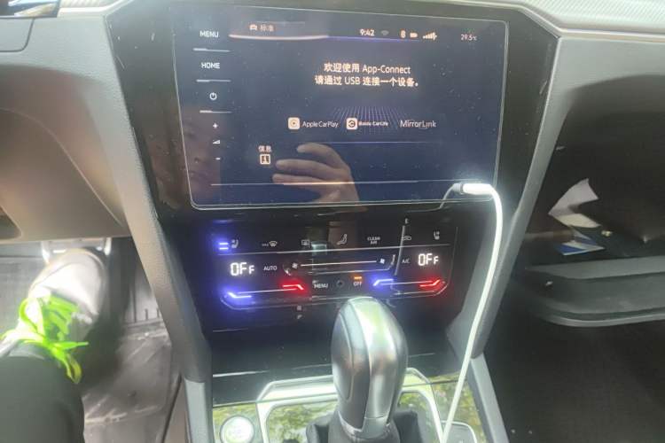 Used Volkswagen FAW-Volkswagen CC 2020 330TSI Glamour Edition China VI Standard Audio And AC Panel