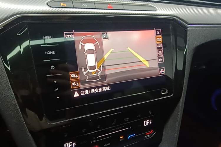 Used Volkswagen FAW-Volkswagen CC 2020 330TSI Glamour Edition China VI Standard Audio And AC Panel