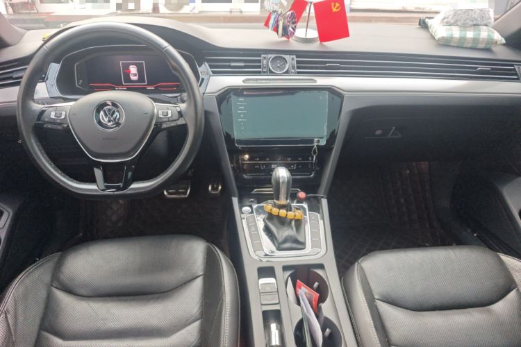 Used Volkswagen FAW-Volkswagen CC 2020 330TSI Glamour Edition China VI Standard Center Console