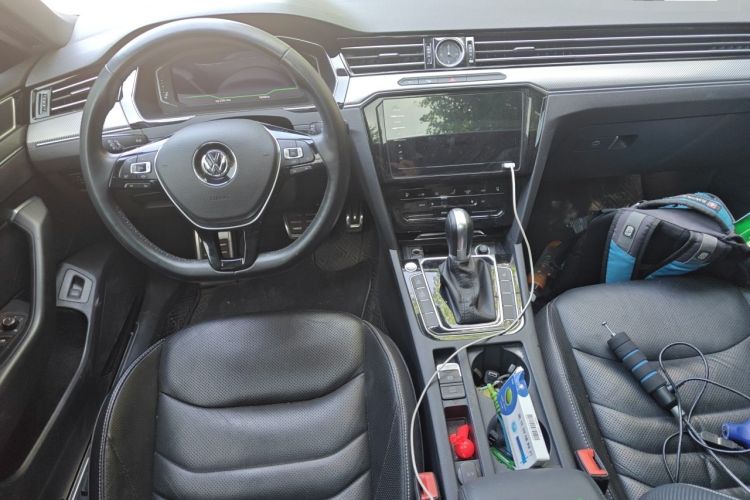 Used Volkswagen FAW-Volkswagen CC 2020 330TSI Glamour Edition China VI Standard Center Console