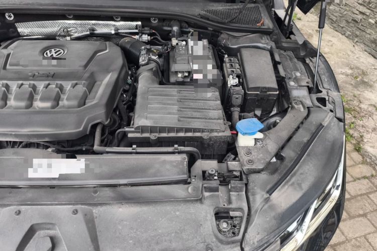 Used Volkswagen FAW-Volkswagen CC 2020 330TSI Glamour Edition China VI Standard Engine Bay Left