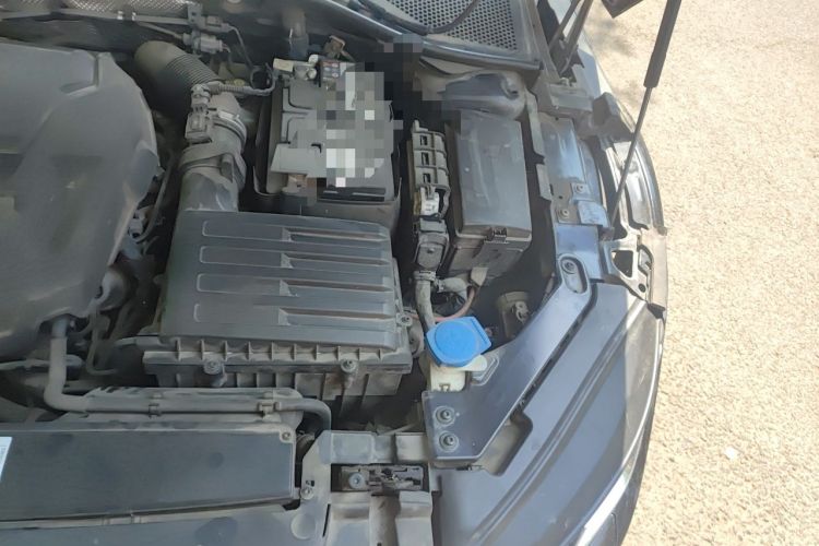 Used Volkswagen FAW-Volkswagen CC 2020 330TSI Glamour Edition China VI Standard Engine Bay Left