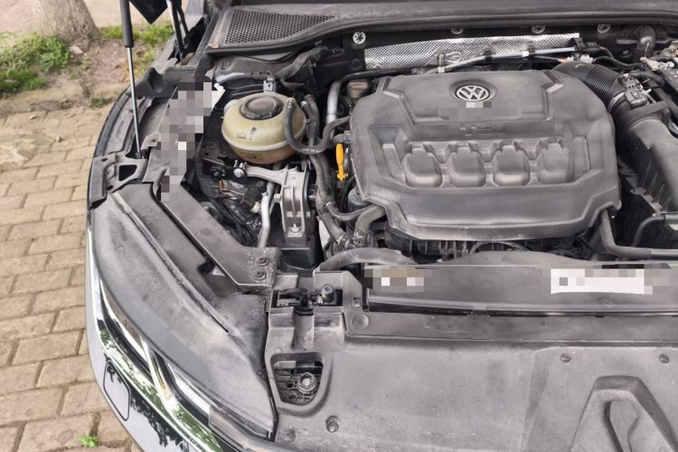 Used Volkswagen FAW-Volkswagen CC 2020 330TSI Glamour Edition China VI Standard Engine Bay Right