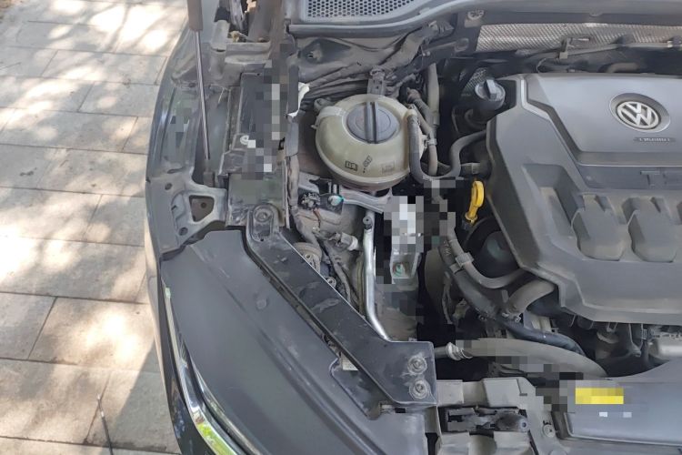 Used Volkswagen FAW-Volkswagen CC 2020 330TSI Glamour Edition China VI Standard Engine Bay Right