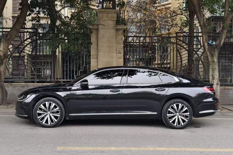 Used Volkswagen FAW-Volkswagen CC 2020 330TSI Glamour Edition China VI Standard Exterior 4