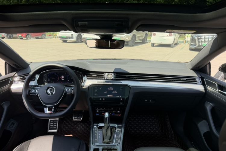Used Volkswagen FAW-Volkswagen CC 2020 330TSI Glamour Edition China VI Standard Interior 2