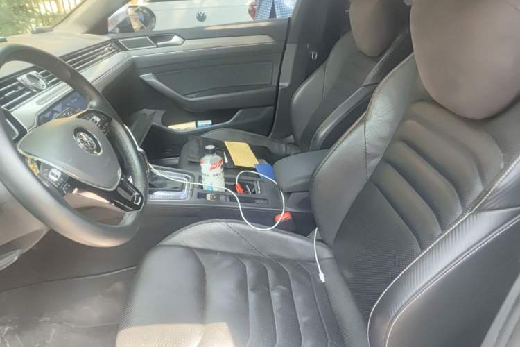 Used Volkswagen FAW-Volkswagen CC 2020 330TSI Glamour Edition China VI Standard Left Front Seat