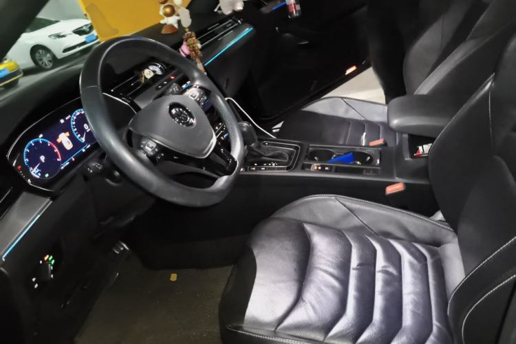 Used Volkswagen FAW-Volkswagen CC 2020 330TSI Glamour Edition China VI Standard Left Front Seat