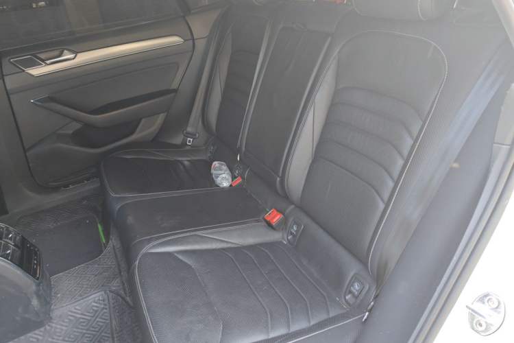 Used Volkswagen FAW-Volkswagen CC 2020 330TSI Glamour Edition China VI Standard Left Rear Seat