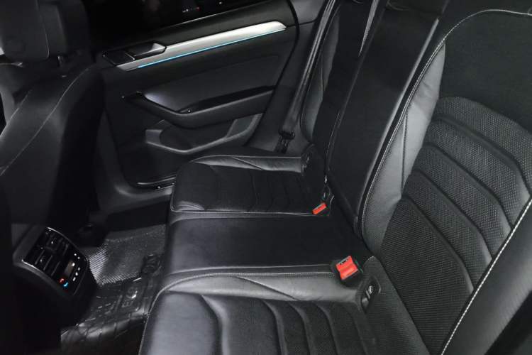 Used Volkswagen FAW-Volkswagen CC 2020 330TSI Glamour Edition China VI Standard Left Rear Seat