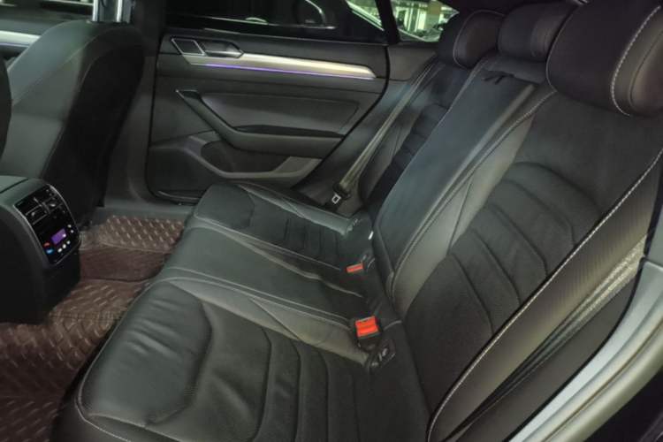 Used Volkswagen FAW-Volkswagen CC 2020 330TSI Glamour Edition China VI Standard Left Rear Seat