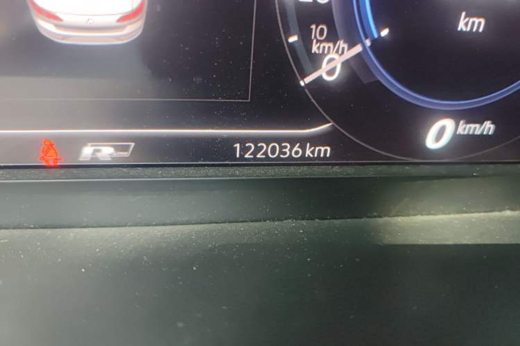 Used Volkswagen FAW-Volkswagen CC 2020 330TSI Glamour Edition China VI Standard Odometer Close Up