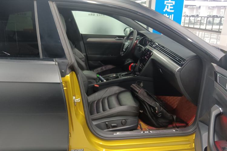 Used Volkswagen FAW-Volkswagen CC 2020 330TSI Glamour Edition China VI Standard Right Front Seat