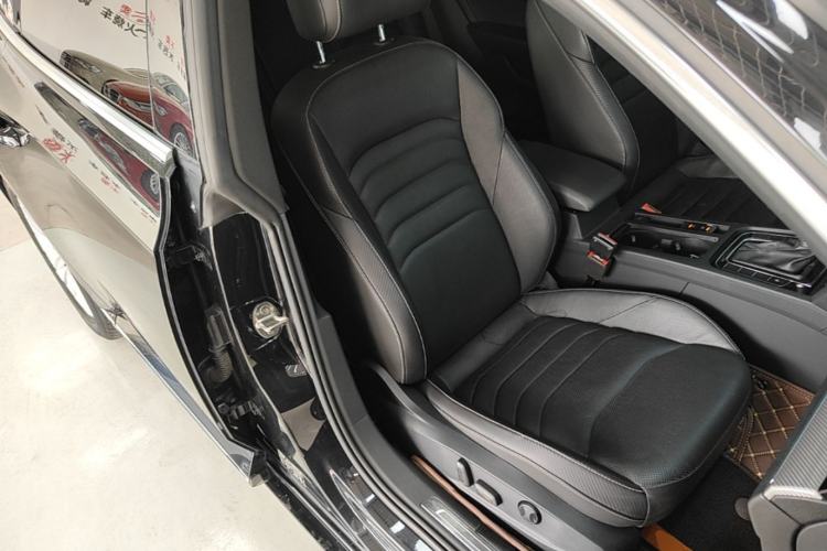 Used Volkswagen FAW-Volkswagen CC 2020 330TSI Glamour Edition China VI Standard Right Front Seat